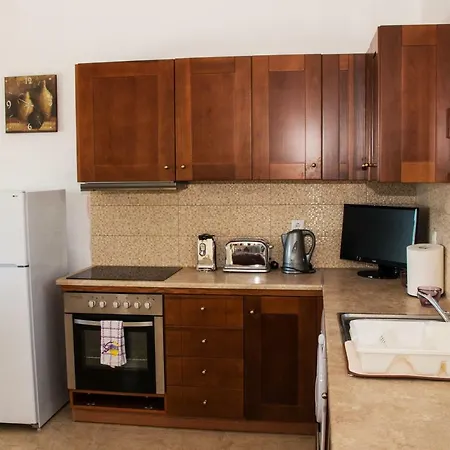Ritaki 2 * Πεύκος